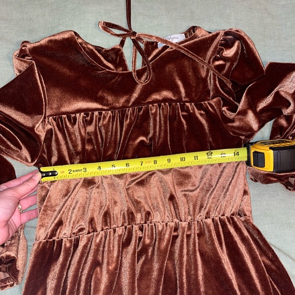 Velvet Dress long sleeve! - Picture 4 of 4